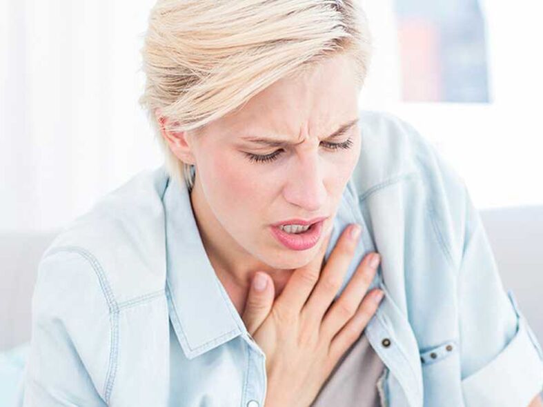 Das Atmen bei thorakaler Osteochondrose verursacht Schmerzen und ein Engegefühl